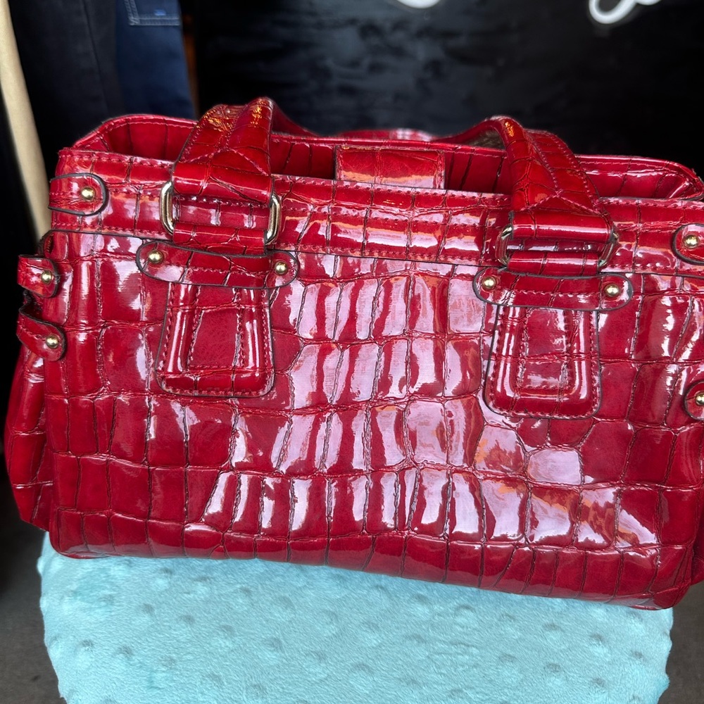 Y2K Liz Claiborne faux croc red patent bag with purple lining amazing condition